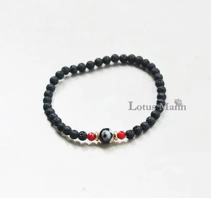 Lotusmann Evil eyes with black lava-rock dyeing coral bracelet with small series Men and women
Lotusmann Evil eyes with black lava-rock dyeing coral bracelet with small series Men and women