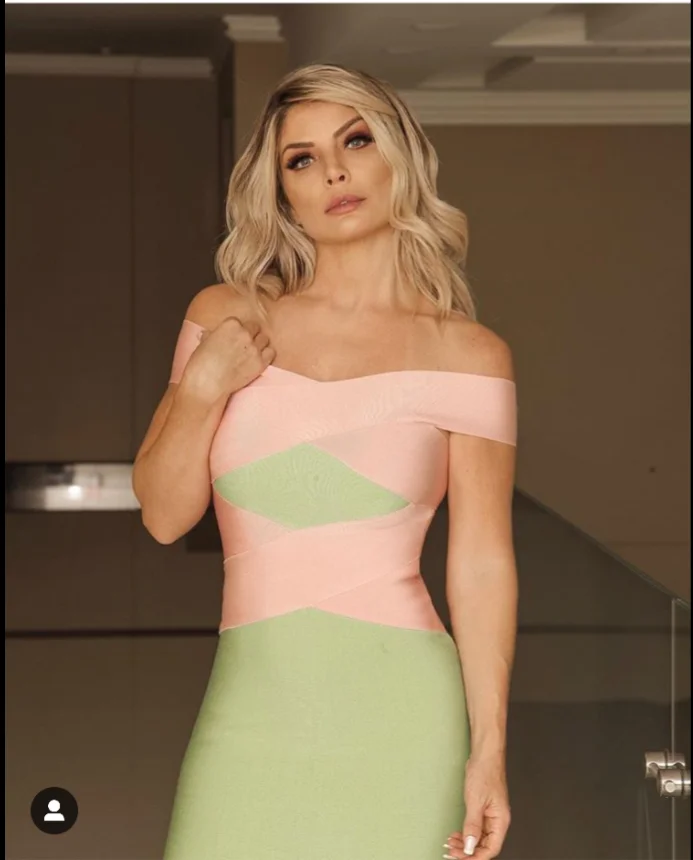 Women's bandage dress new 2019 summer celebrity party word shoulder tube top stitching mini dress sexy fashion eleg Dress + suit
Women's bandage dress new 2019 summer celebrity party word shoulder tube top stitching mini dress sexy fashion eleg Dress + suit