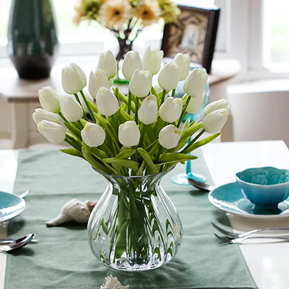 1pc PU Tulip Artificial Flowers Mini Tulip Flower Real Touch Wedding 10 Colors Fake Flowers Tulips For Home Decoration
1pc PU Tulip Artificial Flowers Mini Tulip Flower Real Touch Wedding 10 Colors Fake Flowers Tulips For Home Decoration