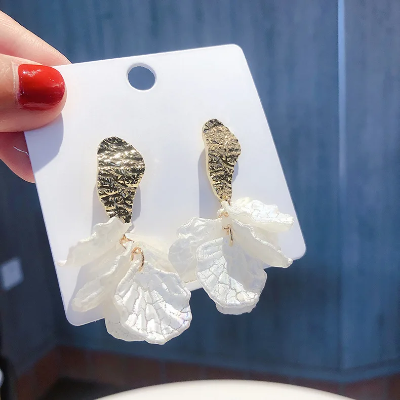 Jztop Brand Ladies Shell Flower Stud Earrings For Women Beach Style Multilayer Leaves Earrings Long White Earring Bohemian
Jztop Brand Ladies Shell Flower Stud Earrings For Women Beach Style Multilayer Leaves Earrings Long White Earring Bohemian