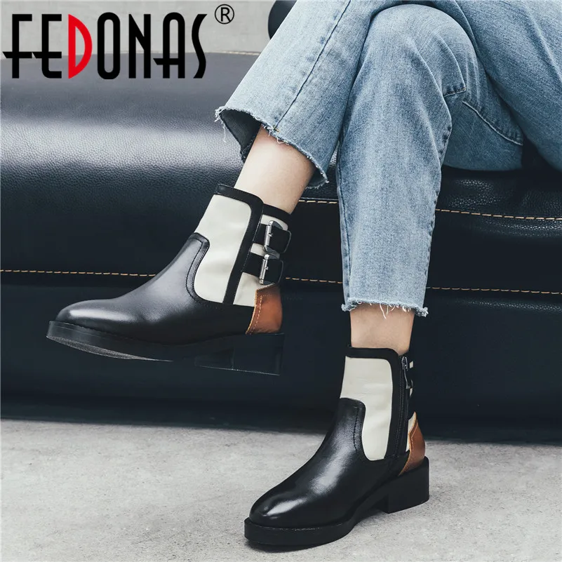 FEDONAS Winter Quality Genuine Leather Women Ankle Boots Round Toe High Heels Zipper Buckle Short Boots Party Basic Shoes Woman
FEDONAS Winter Quality Genuine Leather Women Ankle Boots Round Toe High Heels Zipper Buckle Short Boots Party Basic Shoes Woman