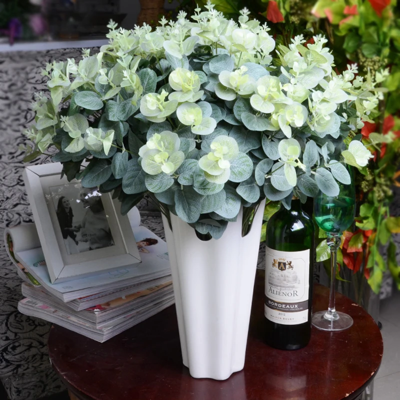 Eucalyptus big artificial flower silk flower decoration flower rustic artificial leaves dinning table hall way diy decoration
Eucalyptus big artificial flower silk flower decoration flower rustic artificial leaves dinning table hall way diy decoration