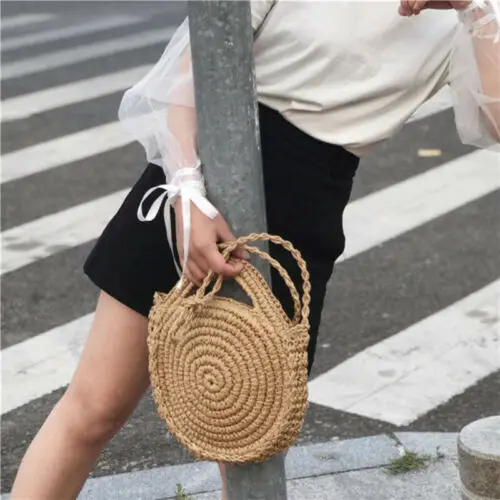 Women Round Circular Rattan Wicker Straw Messenger Bags Ladies Solid Bohemian Woven Crossbody Beach Basket Bags
Women Round Circular Rattan Wicker Straw Messenger Bags Ladies Solid Bohemian Woven Crossbody Beach Basket Bags