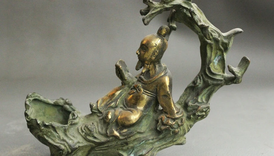 6" Old China Ancient Bronze Gilt Old Man Read Book Seat Tree Brush Wash Statue
6" Old China Ancient Bronze Gilt Old Man Read Book Seat Tree Brush Wash Statue