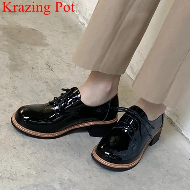 2019 superstar med heels round toe genuine leather lace up women pumps classics elegant solid concise mature spring shoes L17
2019 superstar med heels round toe genuine leather lace up women pumps classics elegant solid concise mature spring shoes L17