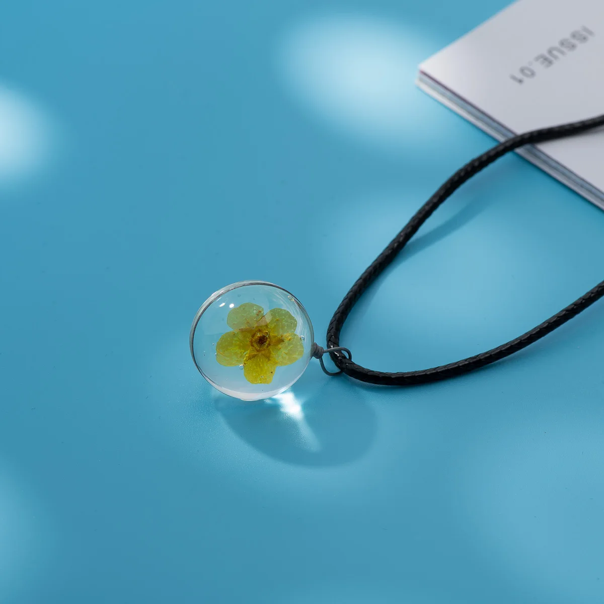 Natural Flower Specimen Glass Pendant Necklace Charm Women Time Gem Necklaces #DY501 
Natural Flower Specimen Glass Pendant Necklace Charm Women Time Gem Necklaces #DY501