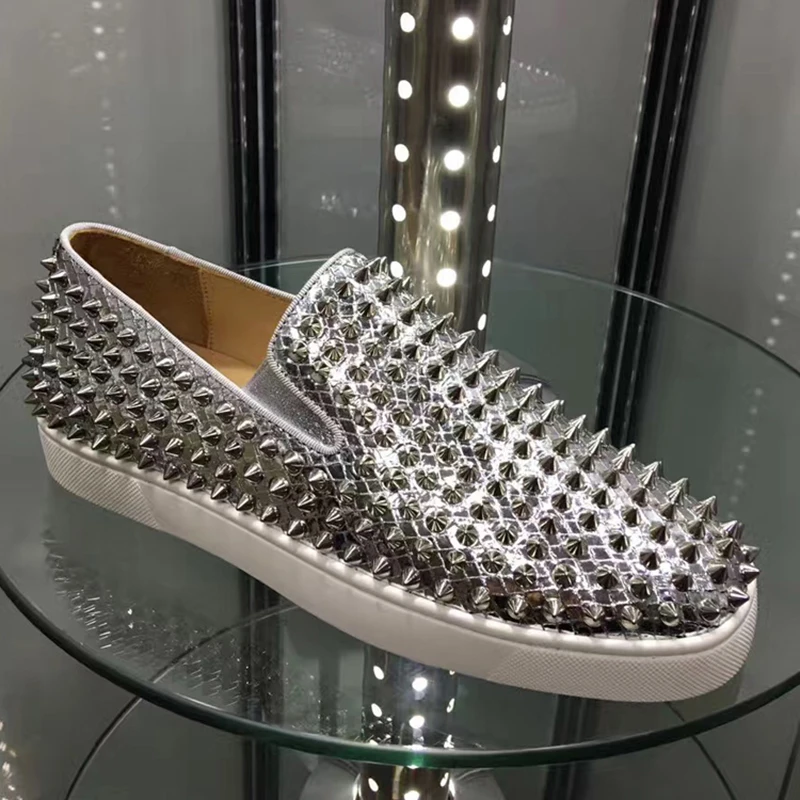 Luxury Brand Mens Sneakers Genuine Leather Sliver Rivets Mens Flats Casual Shoes British Style Tenis Low Top Sneaker Shoes Men
Luxury Brand Mens Sneakers Genuine Leather Sliver Rivets Mens Flats Casual Shoes British Style Tenis Low Top Sneaker Shoes Men