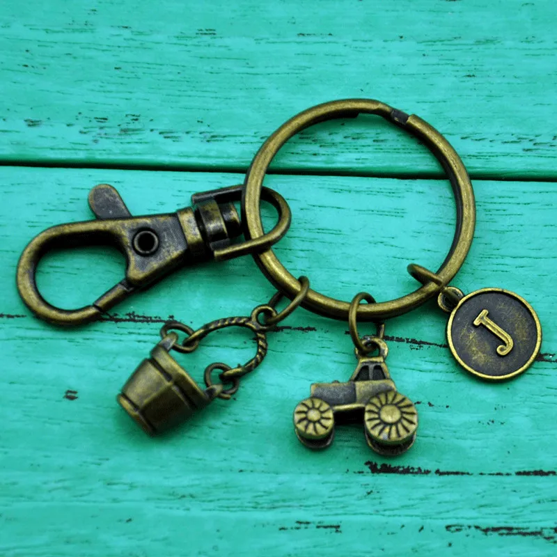 Tractor keyring, Farmer gift,chain, Bucket keychain, Farmer key Tractor keys, Farming Gift, Tractor driver gift,initial keychain
Tractor keyring, Farmer gift,chain, Bucket keychain, Farmer key Tractor keys, Farming Gift, Tractor driver gift,initial keychain