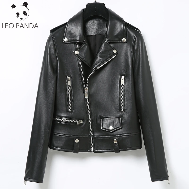 2019 Autumn Winter Real Sheepskin Leather Coats Locomotive Leather Jacket Women New fashion Turn Down Collar Pockets Female Coat
2019 Autumn Winter Real Sheepskin Leather Coats Locomotive Leather Jacket Women New fashion Turn Down Collar Pockets Female Coat