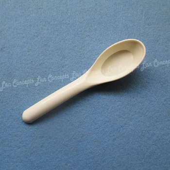 100pcs/lot 5 gram HDPE Spoon 5g Plastic Measuring Scoop - 13.3 x 3.1cm free shipping
100pcs/lot 5 gram HDPE Spoon 5g Plastic Measuring Scoop - 13.3 x 3.1cm free shipping