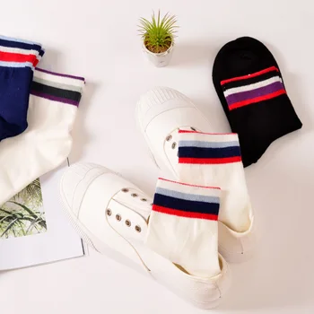 Japanese Harajuku Women Three Stripes Socks New Fashion College Style Striped Long Sock for Winter Fall SIZE: EUR36-40
Japanese Harajuku Women Three Stripes Socks New Fashion College Style Striped Long Sock for Winter Fall SIZE: EUR36-40