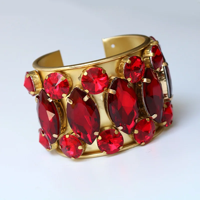 Charm Vintage Metal Cuff Bracelets for Women Red Crystal Rhinestone Open Wide Cuff Bracelets Bangles Indian wedding Jewelry Hot
Charm Vintage Metal Cuff Bracelets for Women Red Crystal Rhinestone Open Wide Cuff Bracelets Bangles Indian wedding Jewelry Hot