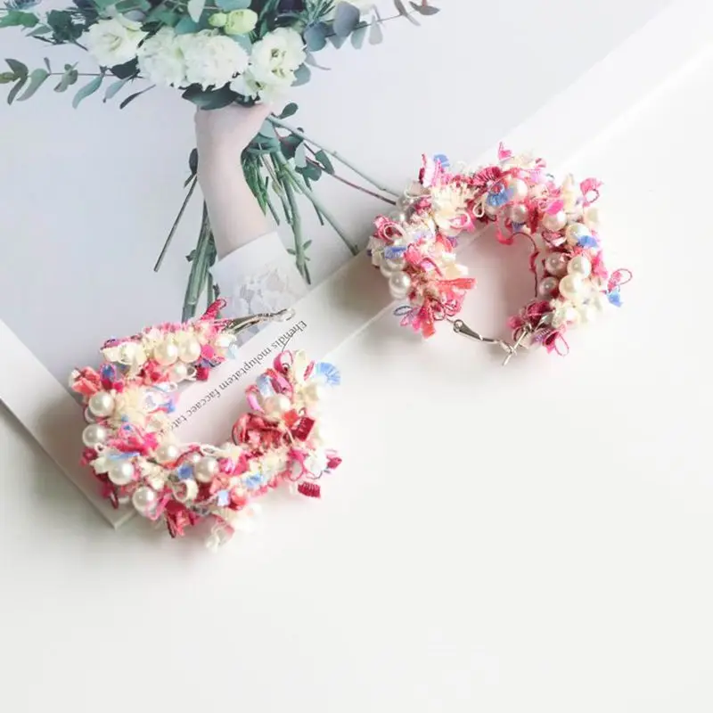 LUBOV Korean New Fashion Lace Wreath Big Circle Earrings For Women Handmade Simulated Pearl Statement Hoop Earrings 2019 New
LUBOV Korean New Fashion Lace Wreath Big Circle Earrings For Women Handmade Simulated Pearl Statement Hoop Earrings 2019 New