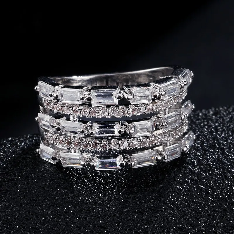 European And American Popular Creative Ring Micro-Inlaid AAA Zircon Fashion Beautiful Ring Female
European And American Popular Creative Ring Micro-Inlaid AAA Zircon Fashion Beautiful Ring Female