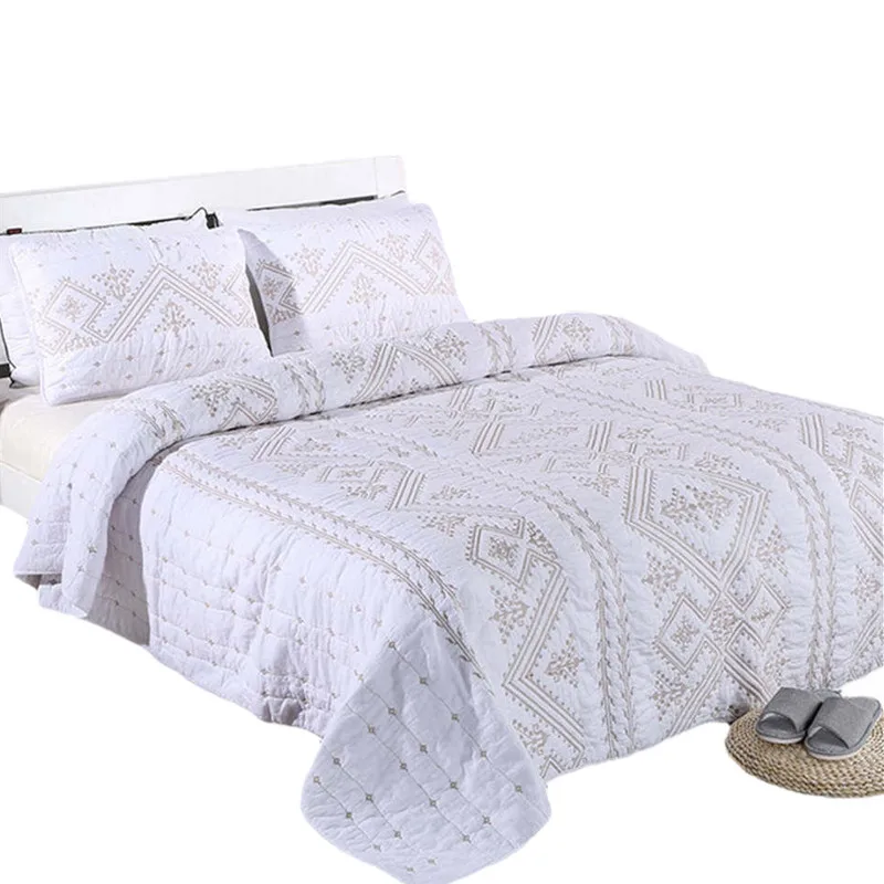 SunnyRain 3-Pieces White Thick Cotton Quilted Bedspread Set Embroidered Bed Sheet Set Pillow Case Machine Washable drap de lit 
SunnyRain 3-Pieces White Thick Cotton Quilted Bedspread Set Embroidered Bed Sheet Set Pillow Case Machine Washable drap de lit
