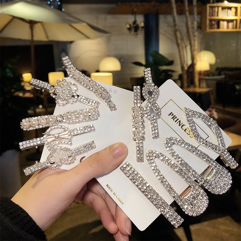 Fashion Crystal Pearl Geometry Rectangular Water Drop Heart Bowknot Hair Pins Hair Clip elegant Wedding Barrettes Hair Headwear
Fashion Crystal Pearl Geometry Rectangular Water Drop Heart Bowknot Hair Pins Hair Clip elegant Wedding Barrettes Hair Headwear