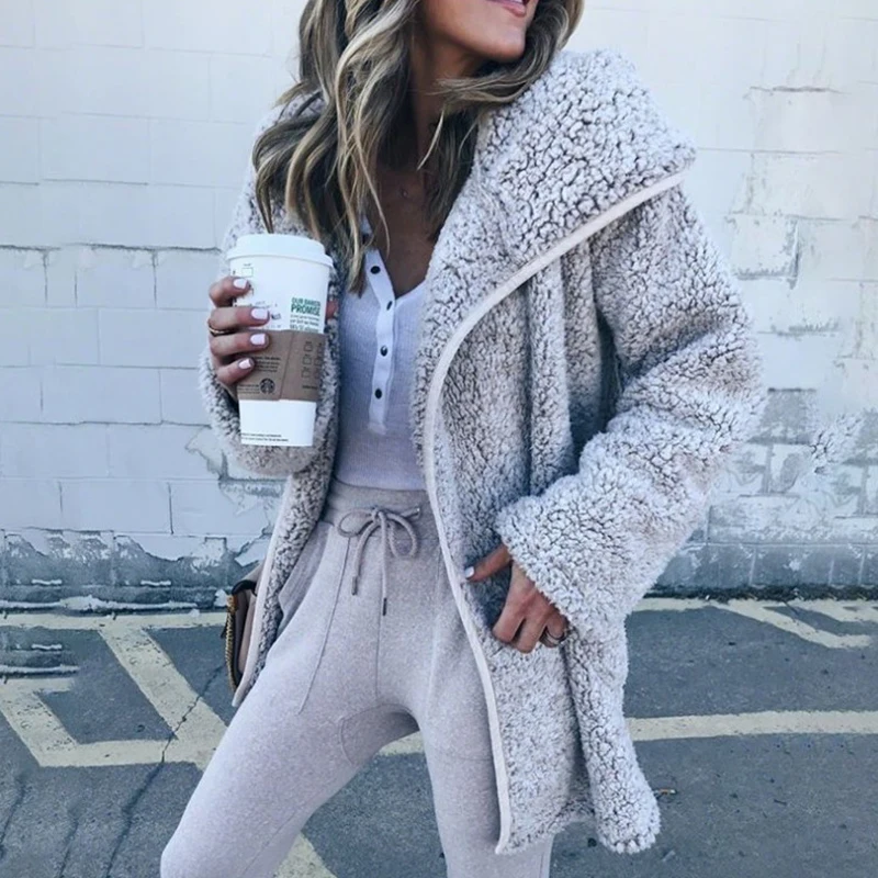 Weweya Harajuk Winter Coat Long Sleeve Women Cardigan Plaid Female Elegant Knitted Outerwear Sweater High Quality Woman Clothing
Weweya Harajuk Winter Coat Long Sleeve Women Cardigan Plaid Female Elegant Knitted Outerwear Sweater High Quality Woman Clothing