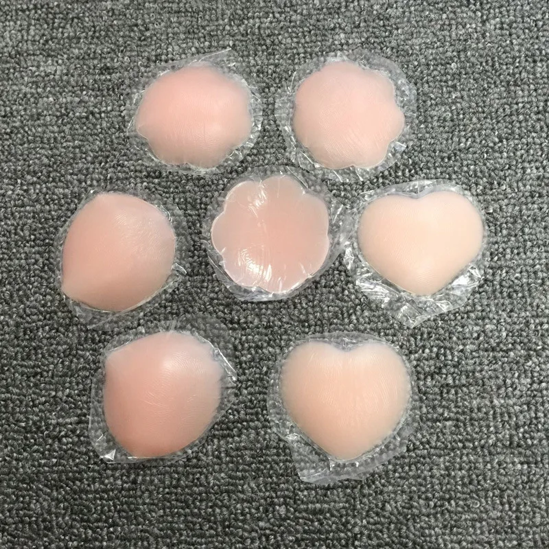 2Pair Cool Reusable Self-Adhesive Silicone Breast Nipple Cover Bra Pasties Pad Natural Color One Size Nipple Stickers Lingerie
2Pair Cool Reusable Self-Adhesive Silicone Breast Nipple Cover Bra Pasties Pad Natural Color One Size Nipple Stickers Lingerie