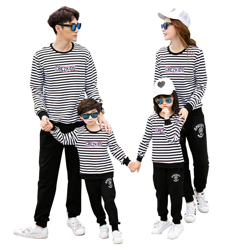 Family Clothing 2019 Autumn Cotton Striped Shirt Pant Family Look Mother Daughter Father Boy Clothes set Family Matching Outfits
Family Clothing 2019 Autumn Cotton Striped Shirt Pant Family Look Mother Daughter Father Boy Clothes set Family Matching Outfits