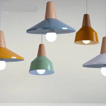 Manufacturers selling modern minimalist wooden aluminum pendant light living room single head lamp creative restaurant FG305
Manufacturers selling modern minimalist wooden aluminum pendant light living room single head lamp creative restaurant FG305