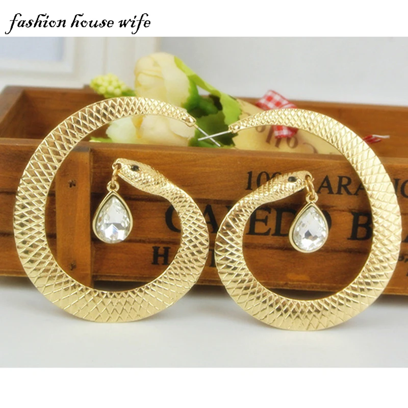 Punk Gold Snake Hoop Earrings For Women Crystal Water Drop Large Statement Earring Jewelry boucle d'oreille femm LE0072
Punk Gold Snake Hoop Earrings For Women Crystal Water Drop Large Statement Earring Jewelry boucle d'oreille femm LE0072