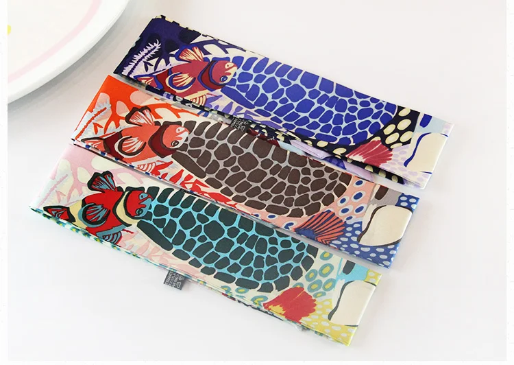 Cartoon Printed Fashion Lady 100% Silk riband Scarves Bags Scarf Small Ribbon Hair Handbag Female Clothing Match Bandeaus ZSBD60
Cartoon Printed Fashion Lady 100% Silk riband Scarves Bags Scarf Small Ribbon Hair Handbag Female Clothing Match Bandeaus ZSBD60