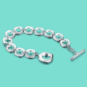 925 sterling silver lady bracelet Contracted design circle length 20 cm Width is 13.5 mm Mrs Sterling silver jewelry best gifts
925 sterling silver lady bracelet Contracted design circle length 20 cm Width is 13.5 mm Mrs Sterling silver jewelry best gifts