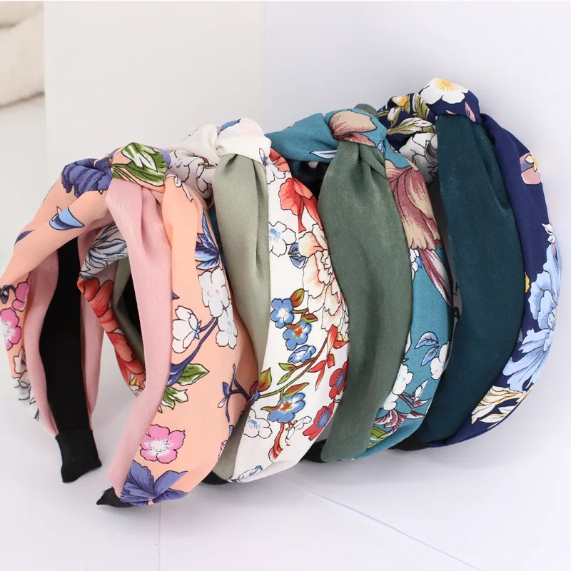 3pcs/lot Flower Print Patchwork Braided Hair Bands For Girls Stretchy Turban Retro Floral Headbands Hair Accessories For Women
3pcs/lot Flower Print Patchwork Braided Hair Bands For Girls Stretchy Turban Retro Floral Headbands Hair Accessories For Women