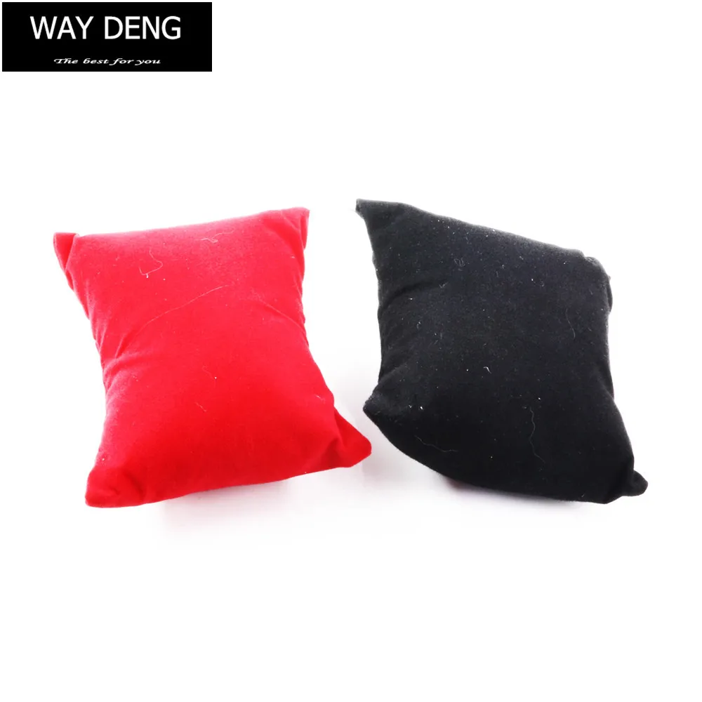 10 pcs Small Fabric Pillows 8x7cm Silk Floss Cushion Pillow For Watch Bracelet Bangle Necklace Jewelry Display Storage Case Box
10 pcs Small Fabric Pillows 8x7cm Silk Floss Cushion Pillow For Watch Bracelet Bangle Necklace Jewelry Display Storage Case Box