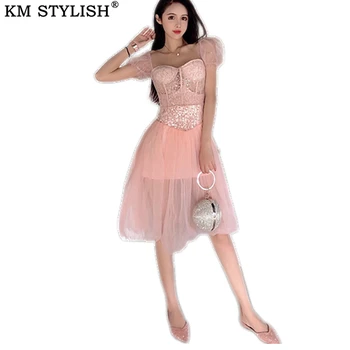 Haute Couture 2019 Summer Party Queen Fairy Lady Lace Top + Sequins High Waist Net Gauze Skirt Women's Two Piece Set
Haute Couture 2019 Summer Party Queen Fairy Lady Lace Top + Sequins High Waist Net Gauze Skirt Women's Two Piece Set