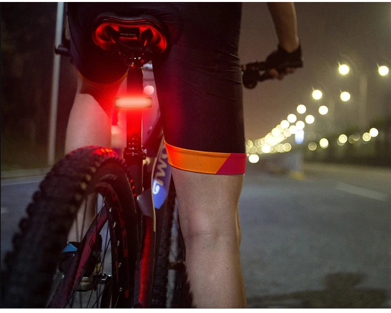 Cheap 2600mAh Bicycle Light Bike Cycling Waterproof Taillight 9 LED Super Light With USB Rechargable Safety Night Riding Rear Light 16