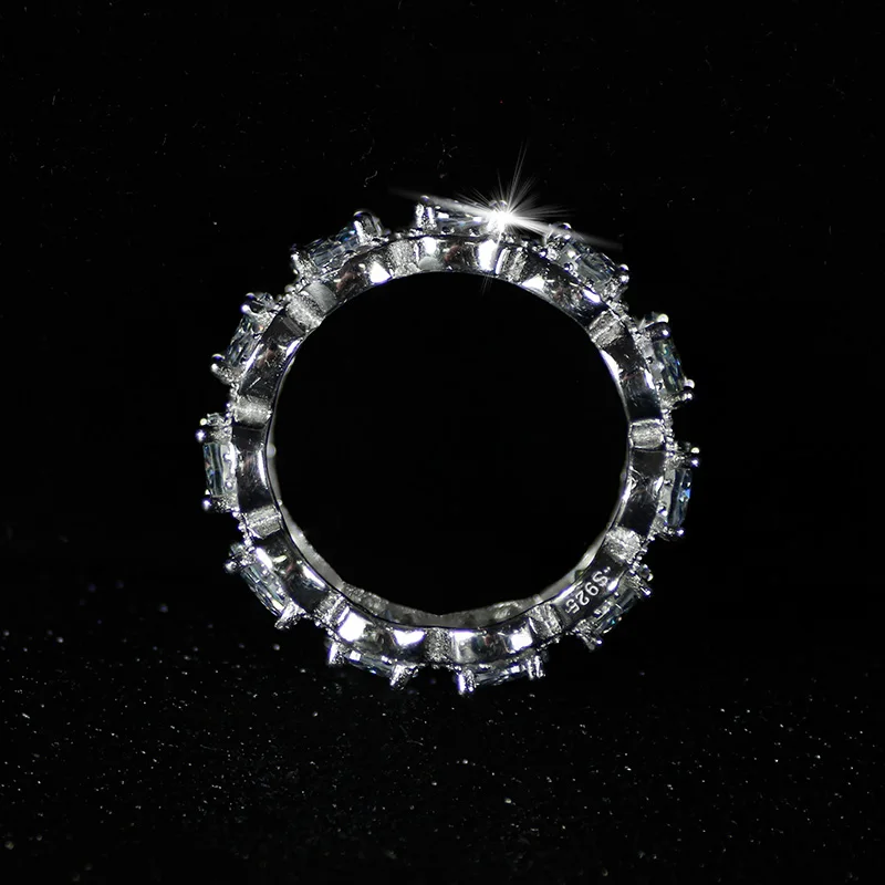 r4574-3