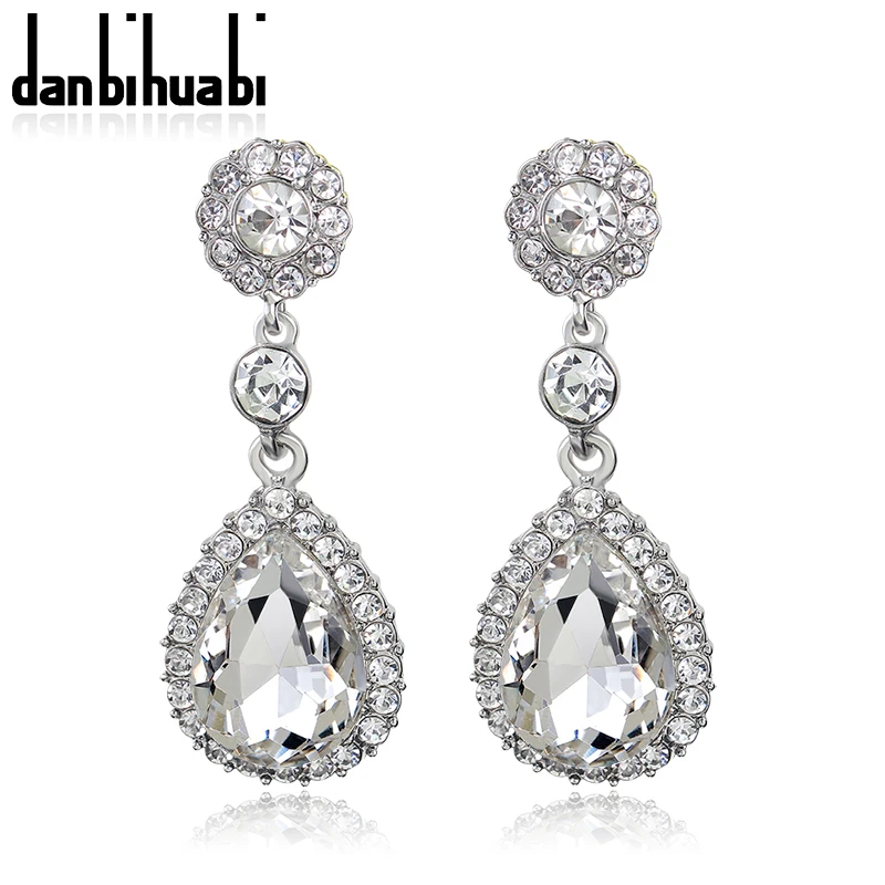 Indian Wedding Jewelry Fashion High Quality Rhinestone Classic Style Bridal Silver Crystal Drop Earrings for Women Gift 4 Colors
Indian Wedding Jewelry Fashion High Quality Rhinestone Classic Style Bridal Silver Crystal Drop Earrings for Women Gift 4 Colors