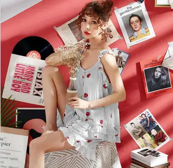 Fashion Women's Summer Sleepwear Silk Pajamas V-neck Print Sexy Lingrie Shorts 2 Piece Pajama Sets
Fashion Women's Summer Sleepwear Silk Pajamas V-neck Print Sexy Lingrie Shorts 2 Piece Pajama Sets
