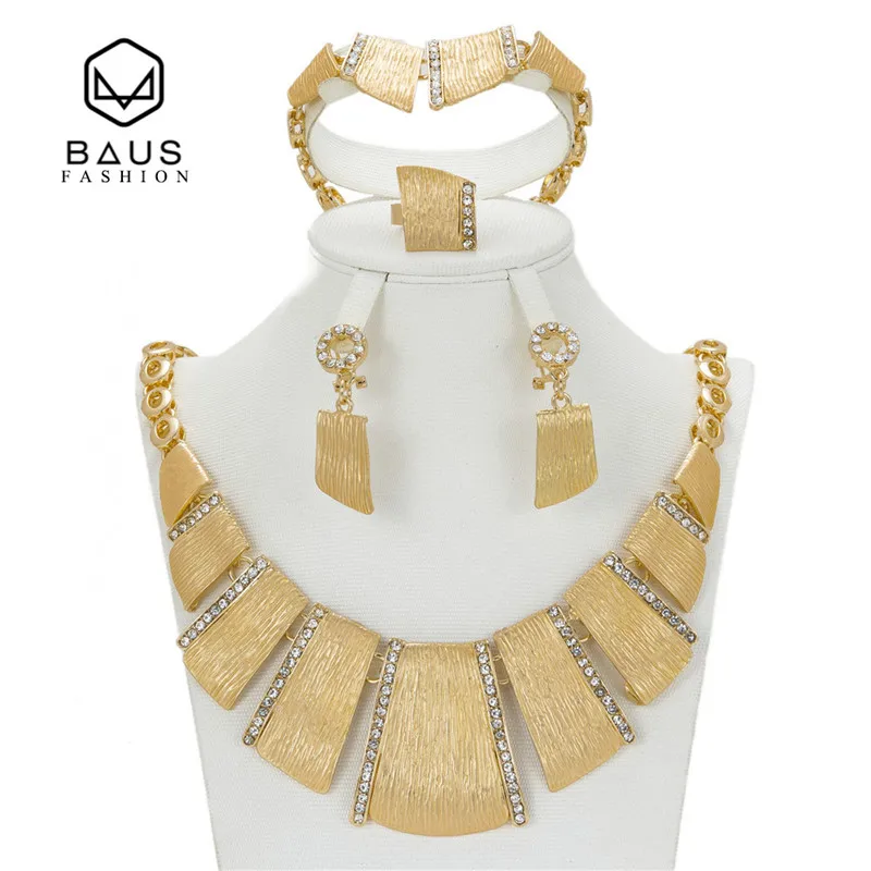 2017 wholesale Top Exquisite Dubai Jewelry Set Luxury Gold Color Big Nigerian Wedding African Beads Jewelry Set Costume Design
2017 wholesale Top Exquisite Dubai Jewelry Set Luxury Gold Color Big Nigerian Wedding African Beads Jewelry Set Costume Design