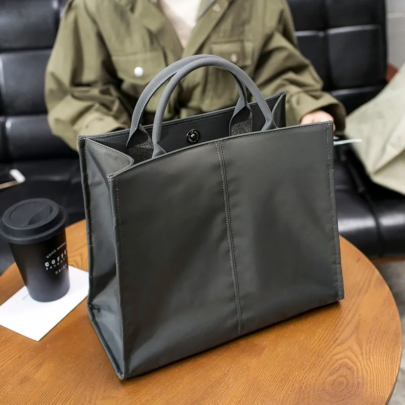 Korea Waterproof Oxford Cloth Briefcases Women Business Tote Bag OL Tablets Laptop Handbag High-capacity Messenger Bags 5 Colors
Korea Waterproof Oxford Cloth Briefcases Women Business Tote Bag OL Tablets Laptop Handbag High-capacity Messenger Bags 5 Colors