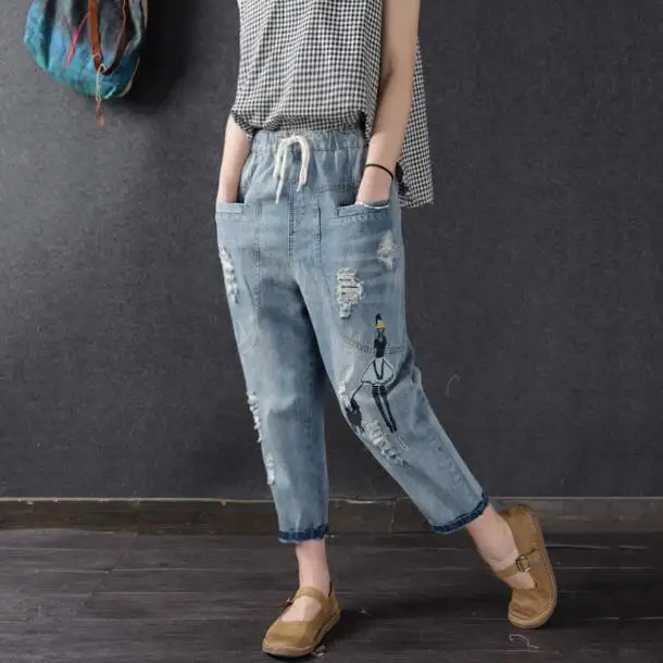 High Waist Jeans Woman Ripped Women Harem Denim Pant Cotton Pantalon Femme Embroidered 3D Flower And Dogs Washed Jeans
High Waist Jeans Woman Ripped Women Harem Denim Pant Cotton Pantalon Femme Embroidered 3D Flower And Dogs Washed Jeans