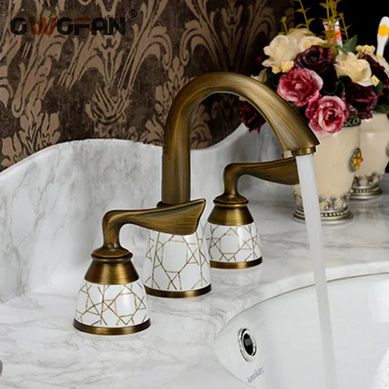 Bathroom Antique Euro Basin Faucet Dual Holder Three Holes Solid Brass Hot And Cold Water Bathroom Faucet Mixer Tap OWO-S79-321
Bathroom Antique Euro Basin Faucet Dual Holder Three Holes Solid Brass Hot And Cold Water Bathroom Faucet Mixer Tap OWO-S79-321