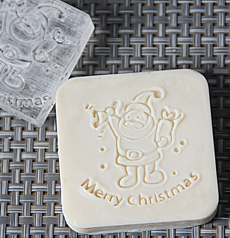 Free shipping Santa Claus patterns handmade soap stamp mold mini diy natural patterns3-5 cm
Free shipping Santa Claus patterns handmade soap stamp mold mini diy natural patterns3-5 cm