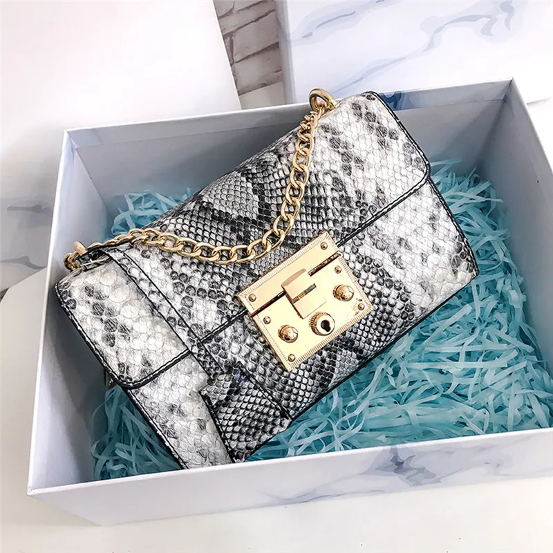 Snake Shoulder Bags for Women Leather Small Chain Luxury Handbags Women Bags Designer Crossbody Bags Fashion Clutch Bag
Snake Shoulder Bags for Women Leather Small Chain Luxury Handbags Women Bags Designer Crossbody Bags Fashion Clutch Bag