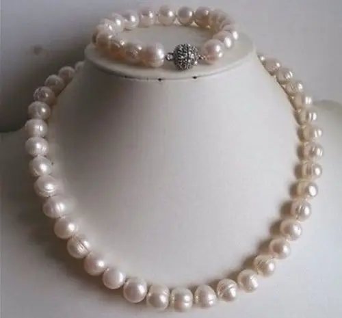 Shipping Wholesale>>>new hot 9-10mm White freshwater Cultured Pearl Necklace Bracelet Set 18"/7.5
Shipping Wholesale>>>new hot 9-10mm White freshwater Cultured Pearl Necklace Bracelet Set 18"/7.5