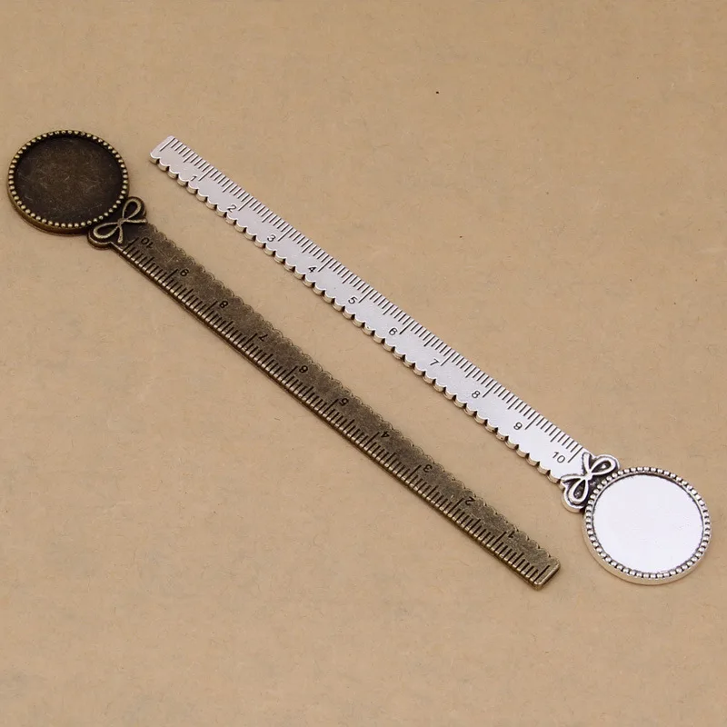 2pcs/lot Antique Bronze Silver Color Vintage Metal Bow Ruler Bookmark Cabochon Base Bookmark Setting fits 20mm Cabochon Cameo
2pcs/lot Antique Bronze Silver Color Vintage Metal Bow Ruler Bookmark Cabochon Base Bookmark Setting fits 20mm Cabochon Cameo
