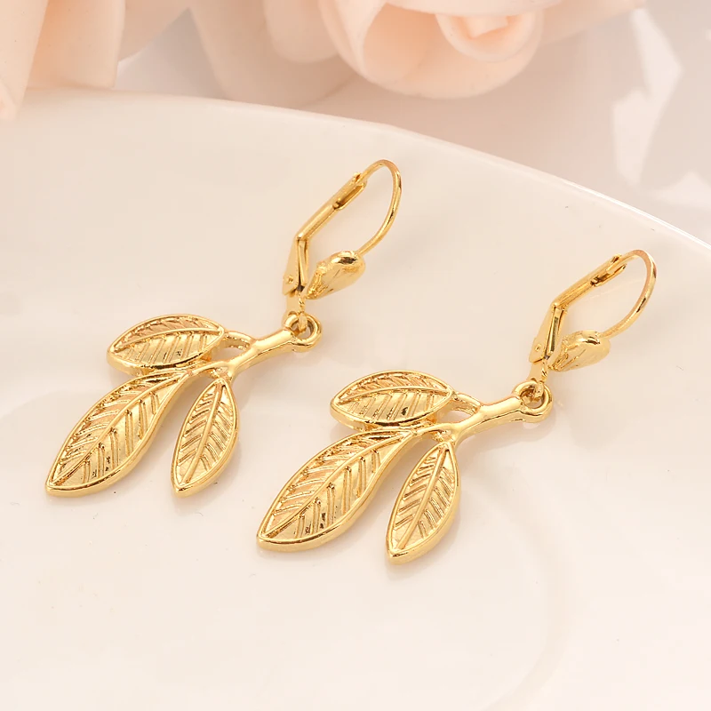 Bangrui Gold Color leaf Earrings Women/Girl,Love Trendy Jewelry for African/Arab/Middle kids children Eastern gift
Bangrui Gold Color leaf Earrings Women/Girl,Love Trendy Jewelry for African/Arab/Middle kids children Eastern gift