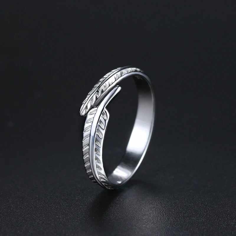 Exaggerated Personality Simple 925 Sterling Silver Leaf Rings for Women Adjustable Ring Fashion Wedding Jewelry
Exaggerated Personality Simple 925 Sterling Silver Leaf Rings for Women Adjustable Ring Fashion Wedding Jewelry