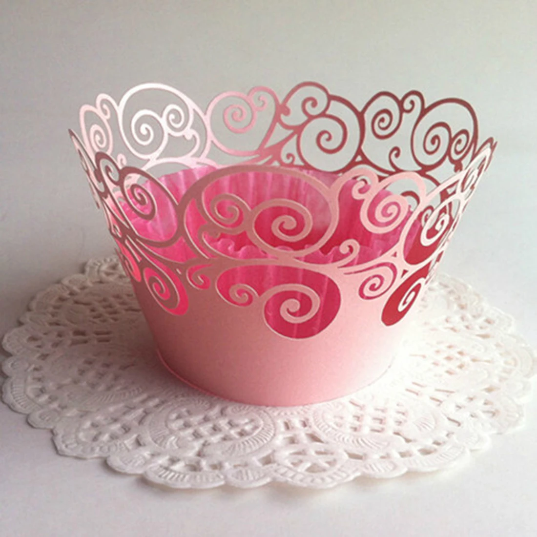 12Pcs/set Vine Filigree Cupcake Clouds Design Birthday Party Laser Cut Celebration Decor Wrapper Wrap Surround Cupcake Case
12Pcs/set Vine Filigree Cupcake Clouds Design Birthday Party Laser Cut Celebration Decor Wrapper Wrap Surround Cupcake Case