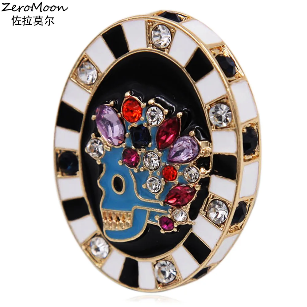 White Enamel Oval Skull Brooch Pin Crystal Rhinestone Geometrical Shape Unisex Garment Vintage Fashion Jewelry Accessory
White Enamel Oval Skull Brooch Pin Crystal Rhinestone Geometrical Shape Unisex Garment Vintage Fashion Jewelry Accessory