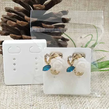 Wholesale DIY Hot Sale Earring Card 4X4CM New Style White Blank Earring Card Cute Smart Looking 1lot =100pcs 1Pair Earring Card
Wholesale DIY Hot Sale Earring Card 4X4CM New Style White Blank Earring Card Cute Smart Looking 1lot =100pcs 1Pair Earring Card