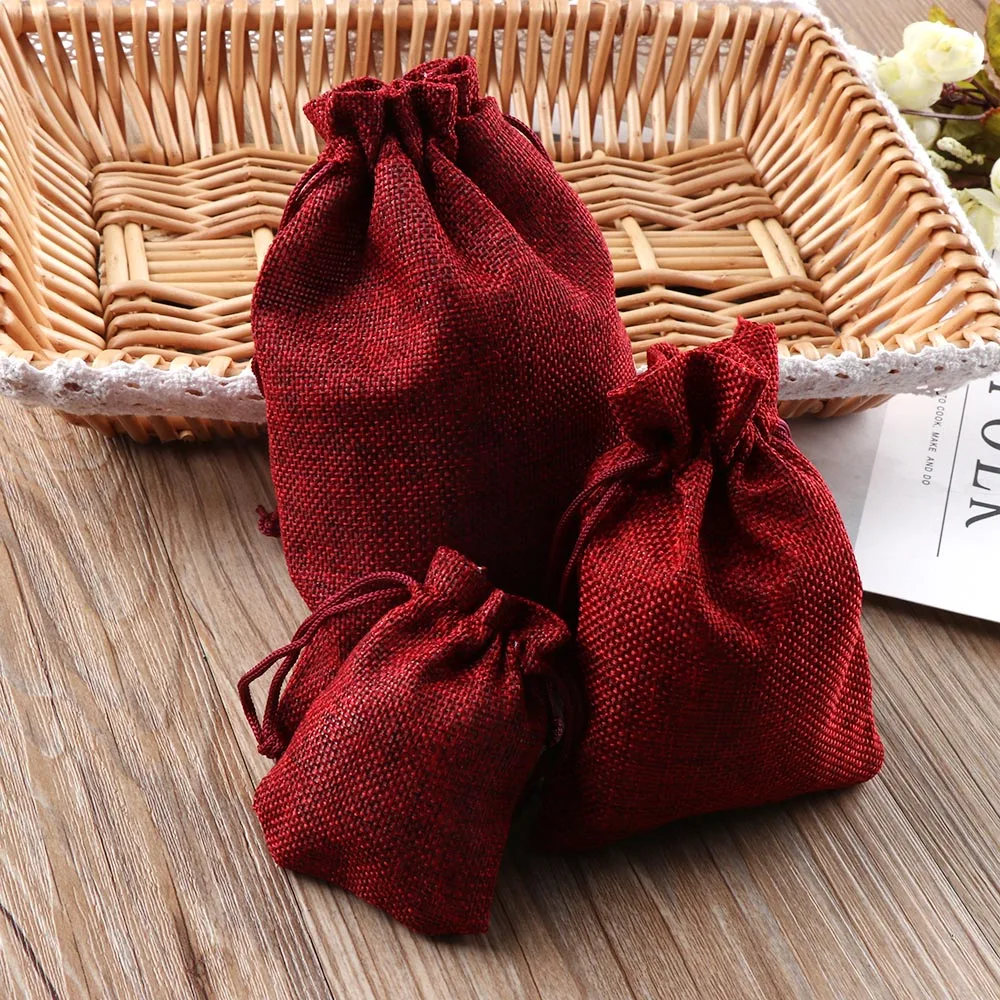 10PCS/Pack Colorful 3 Sizes Drawstring Pouch Christmas Pattern Party Wedding Favor Hessian Burlap Jute Gift Bags Home Decor
10PCS/Pack Colorful 3 Sizes Drawstring Pouch Christmas Pattern Party Wedding Favor Hessian Burlap Jute Gift Bags Home Decor