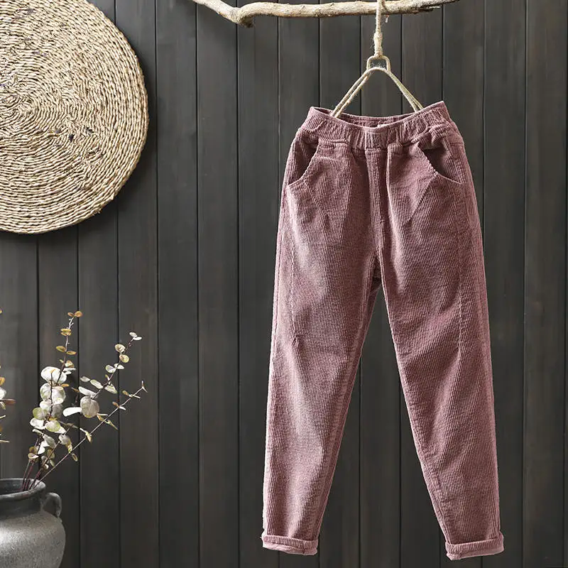 Plus Size Vintage Winter Pants Women Elastic Waist Corduroy Pants Loose Casual Harem Pants Long Trousers Women Sweatpants 
Plus Size Vintage Winter Pants Women Elastic Waist Corduroy Pants Loose Casual Harem Pants Long Trousers Women Sweatpants