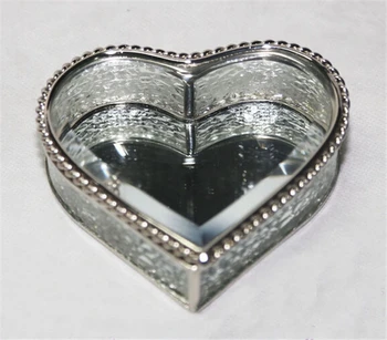 Multifunctional Heart Shaped Jewelry Display Box and Small Geometric Terrarium Pod for Valentine's gifts Wedding gifts
Multifunctional Heart Shaped Jewelry Display Box and Small Geometric Terrarium Pod for Valentine's gifts Wedding gifts